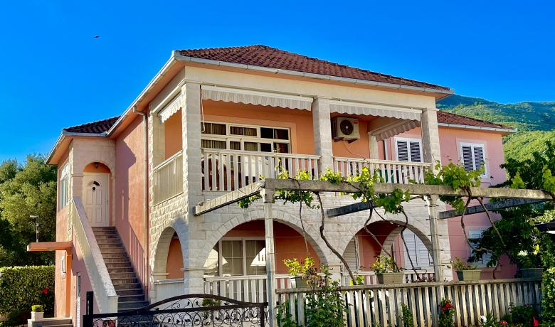 Apartamenty MILINOVIC, Bijela, Apartamenty