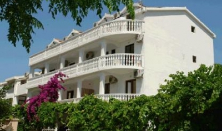 Номера и апартаменты MORE, Будва, Apartments
