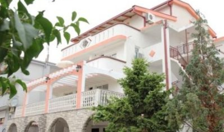 Soukromé ubytování Civovic, Bar, Apartmany