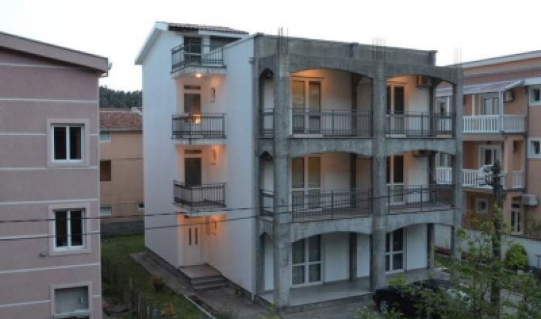 Апартаменты и комнаты Фолиевые, Сутоморе, Apartments