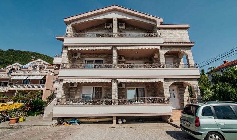 Апартаменты Sijerkovic, Kumbor, Apartments