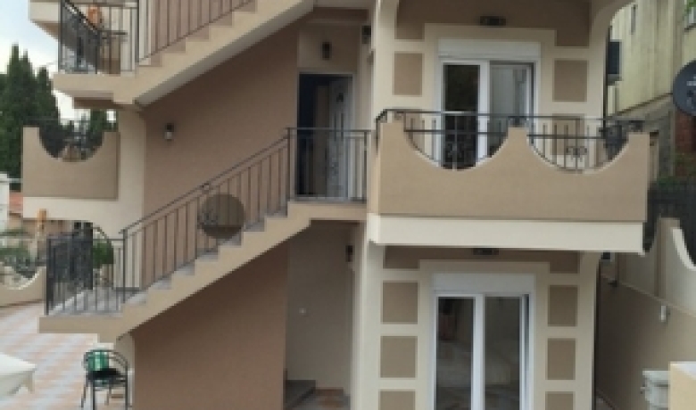 Вила Татьяна, Сутоморе, Apartments