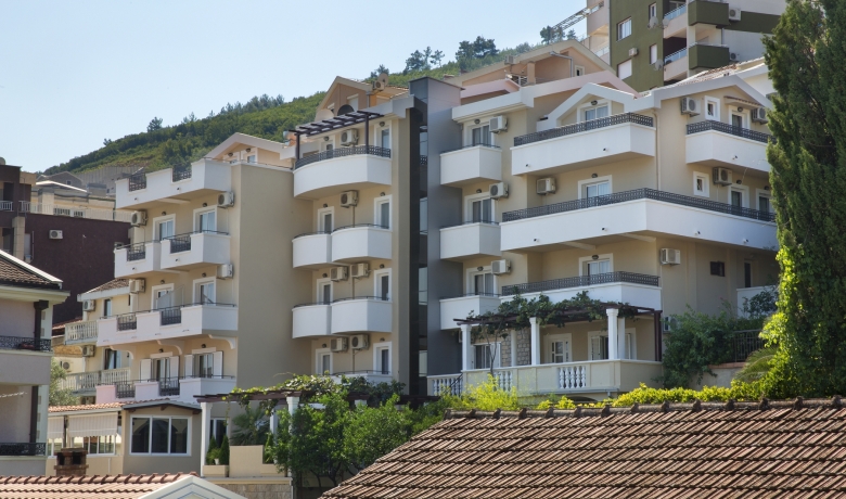 Apartmani Villa Ljubanovic sa doruckom, Budva, Apartmany
