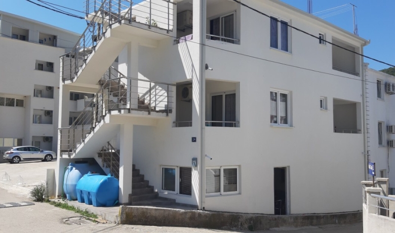 House Djordjevic, Canj, Apartments