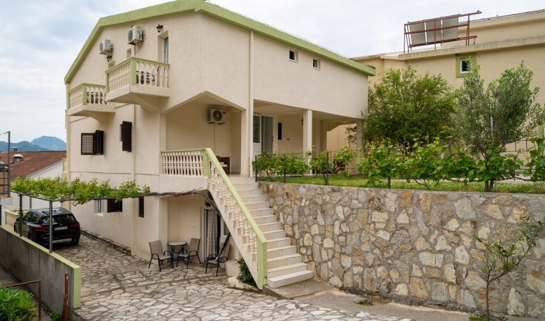 Penzion Ana, Buljarica, Apartmany