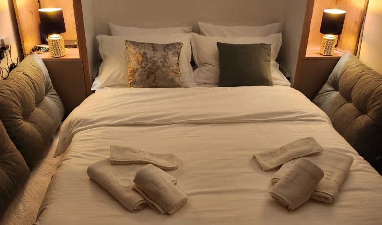 Apartman Budva MonaLux, Budva, Boende