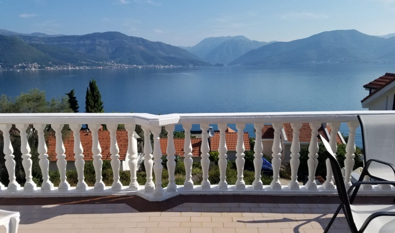 Apartmány BURSAĆ, Krasici, Apartmany