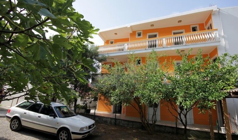 Апартаменты СИРЕНА, Canj, Apartments