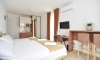 Wohnung L Palace, Budva, Ferienwohnungen