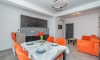 Zimmer und Apartments Smilja mit Pool, Dobra Voda, Ferienwohnungen