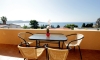 Villa Jupok 2, Bar, Boende