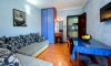 Vila Koral, Petrovac, Apartments